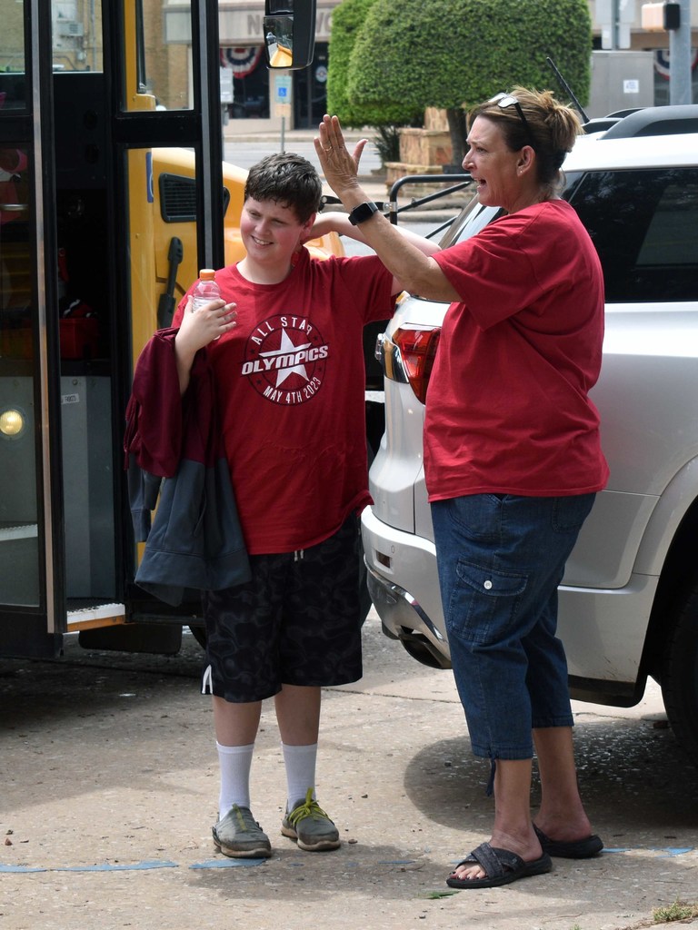 high 5